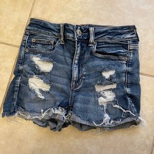 Size 6 American Eagle High-Rise Short